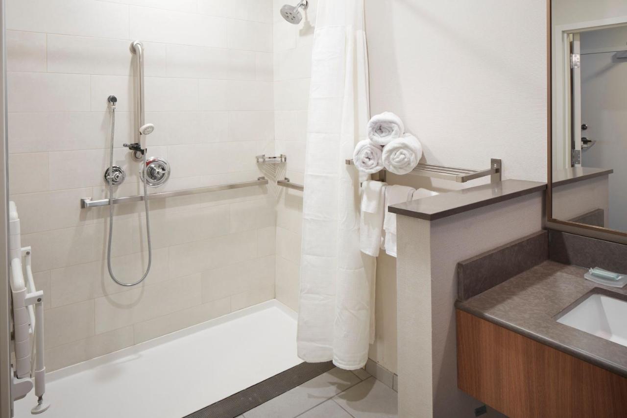 Fairfield Inn & Suites By Marriott Stony Creek Eksteriør bilde