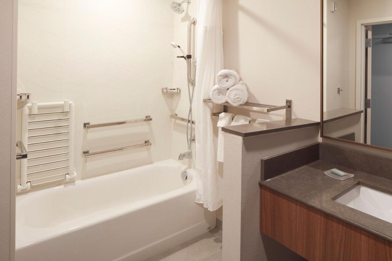 Fairfield Inn & Suites By Marriott Stony Creek Eksteriør bilde