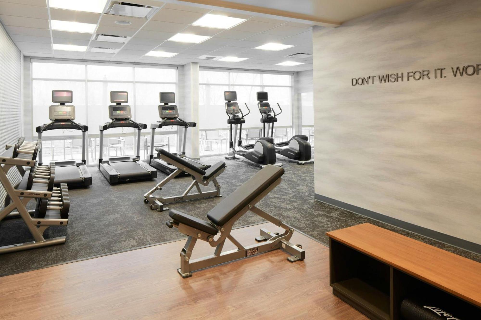 Fairfield Inn & Suites By Marriott Stony Creek Eksteriør bilde